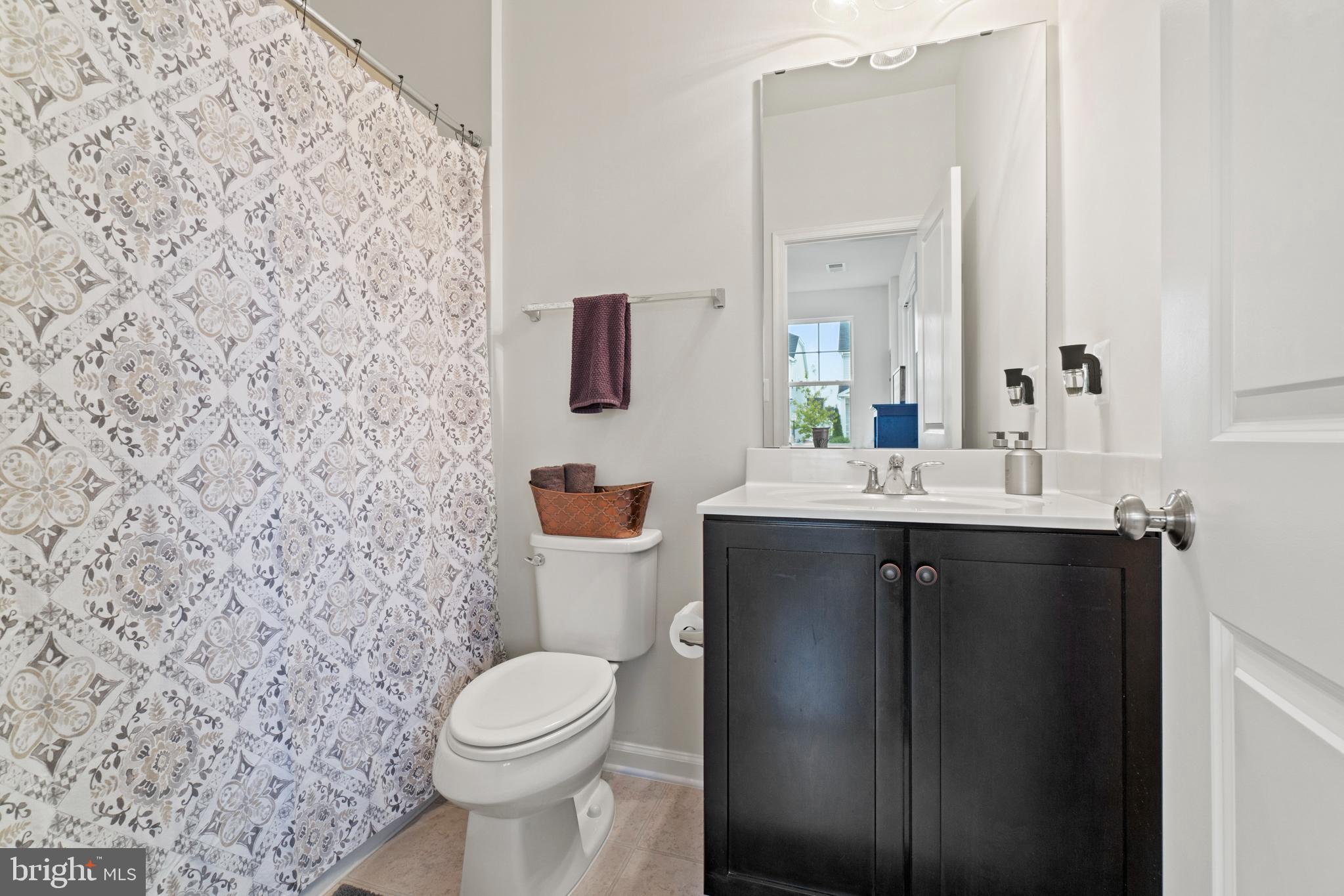 650 Aspen Road, Unit 109 Stafford, VA 22554 - Photo 30 of 53 Lower level full bath