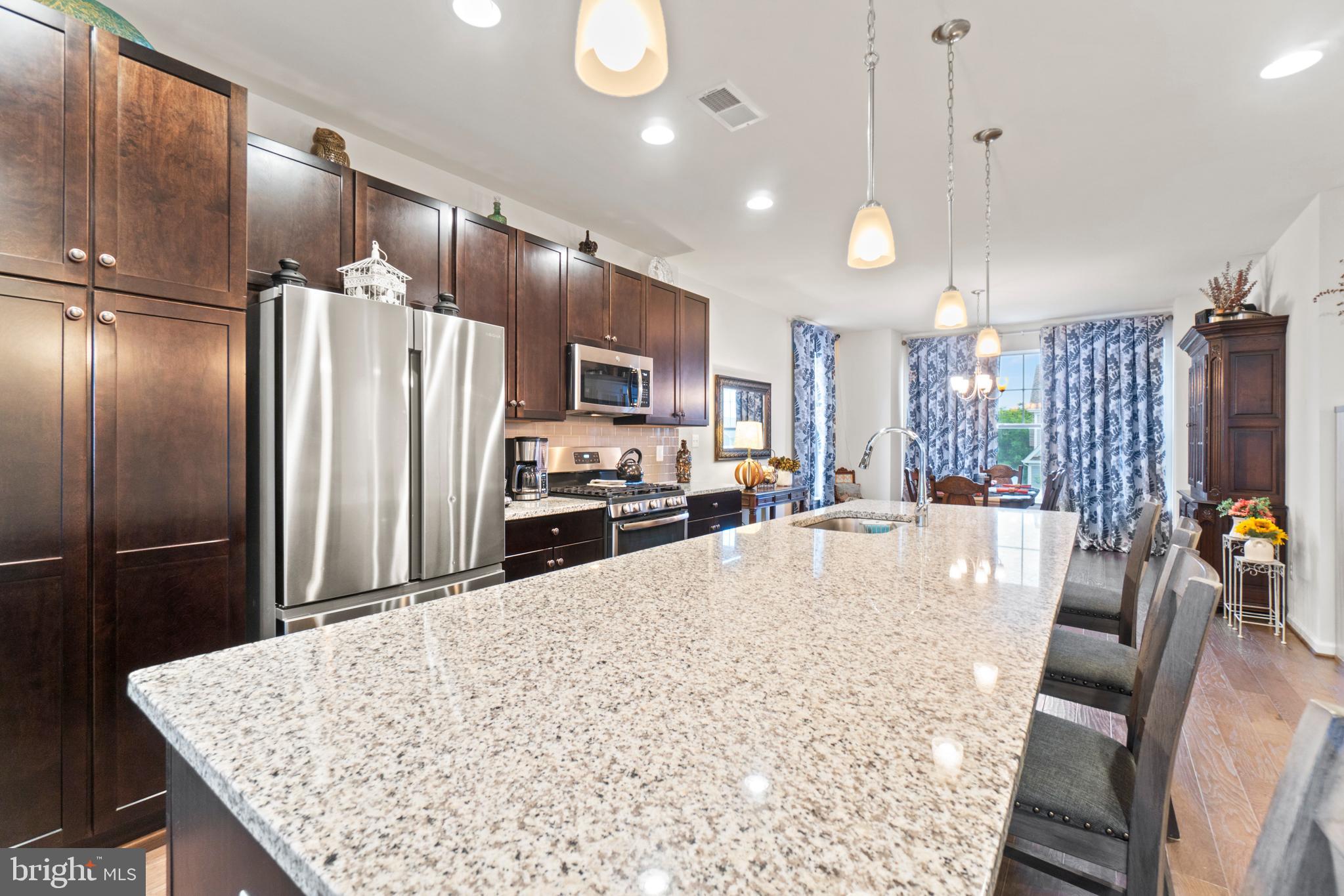 650 Aspen Road, Unit 109 Stafford, VA 22554 - Photo 6 of 53 Granite counters