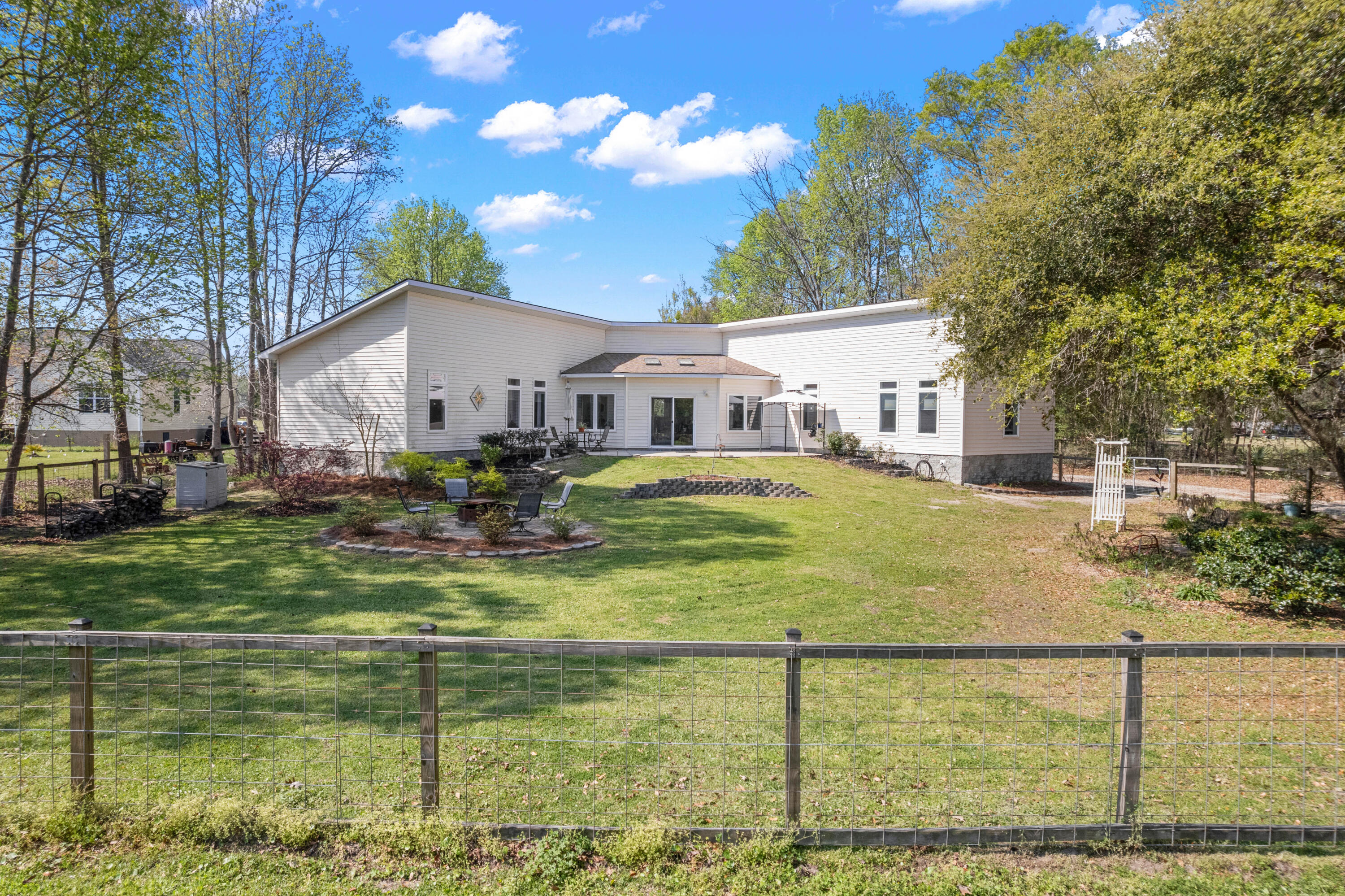 4777 Coon Club Road Meggett, SC 29449 - Photo 29 of 56