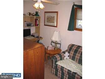 9226 Treaty Road Philadelphia, PA 19114 - Photo 6 of 12 Office / Study