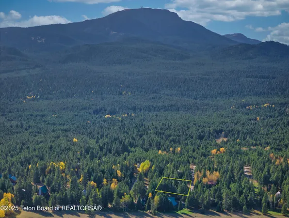 $799,000 | 4008-4010 Weasel Street, Island Park, ID 83429