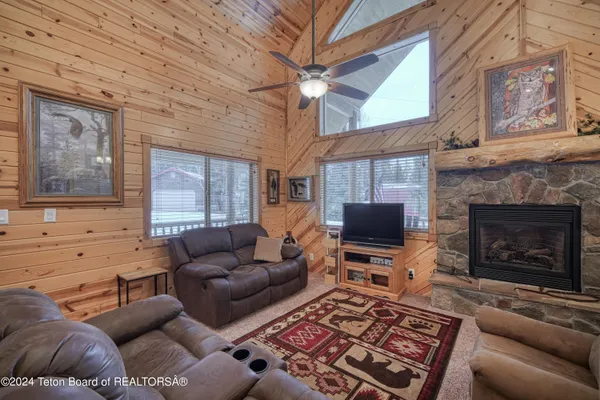 $799,000 | 4008-4010 Weasel Street, Island Park, ID 83429