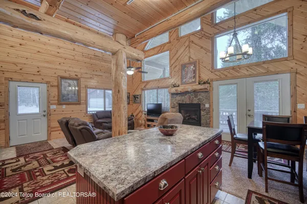 $799,000 | 4008-4010 Weasel Street, Island Park, ID 83429