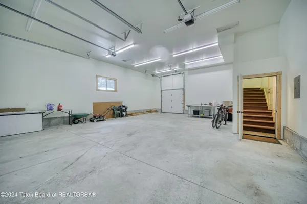 $799,000 | 4008-4010 Weasel Street, Island Park, ID 83429