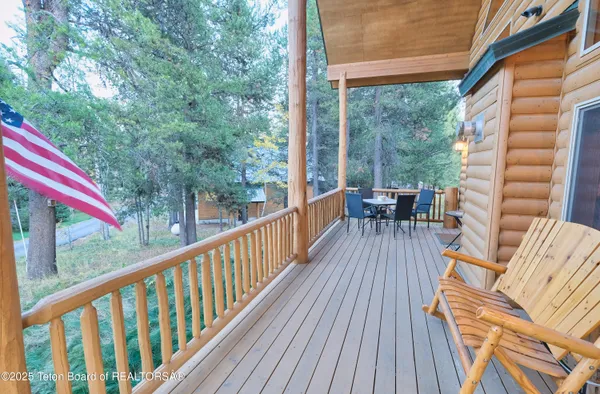 $799,000 | 4008-4010 Weasel Street, Island Park, ID 83429