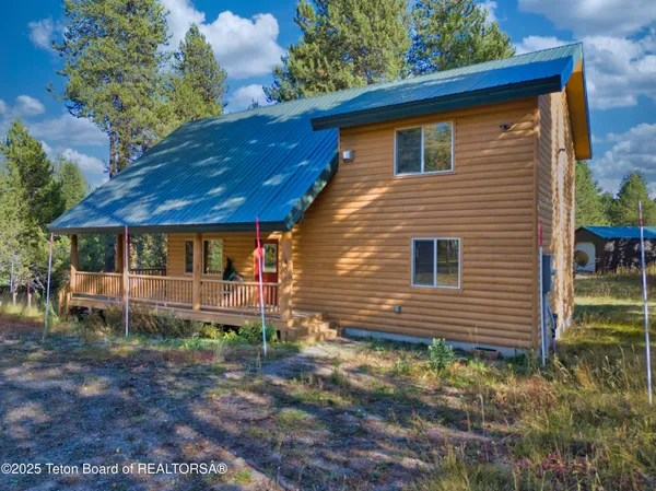 $799,000 | 4008-4010 Weasel Street, Island Park, ID 83429