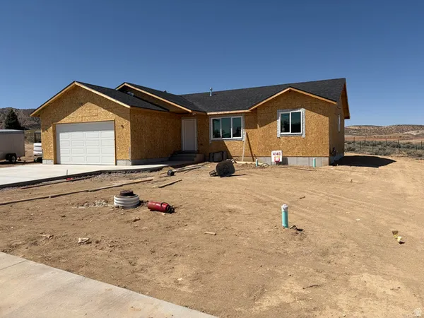 $549,000 | 4140 South 220th Street West, Unit 50, Vernal, UT 84078