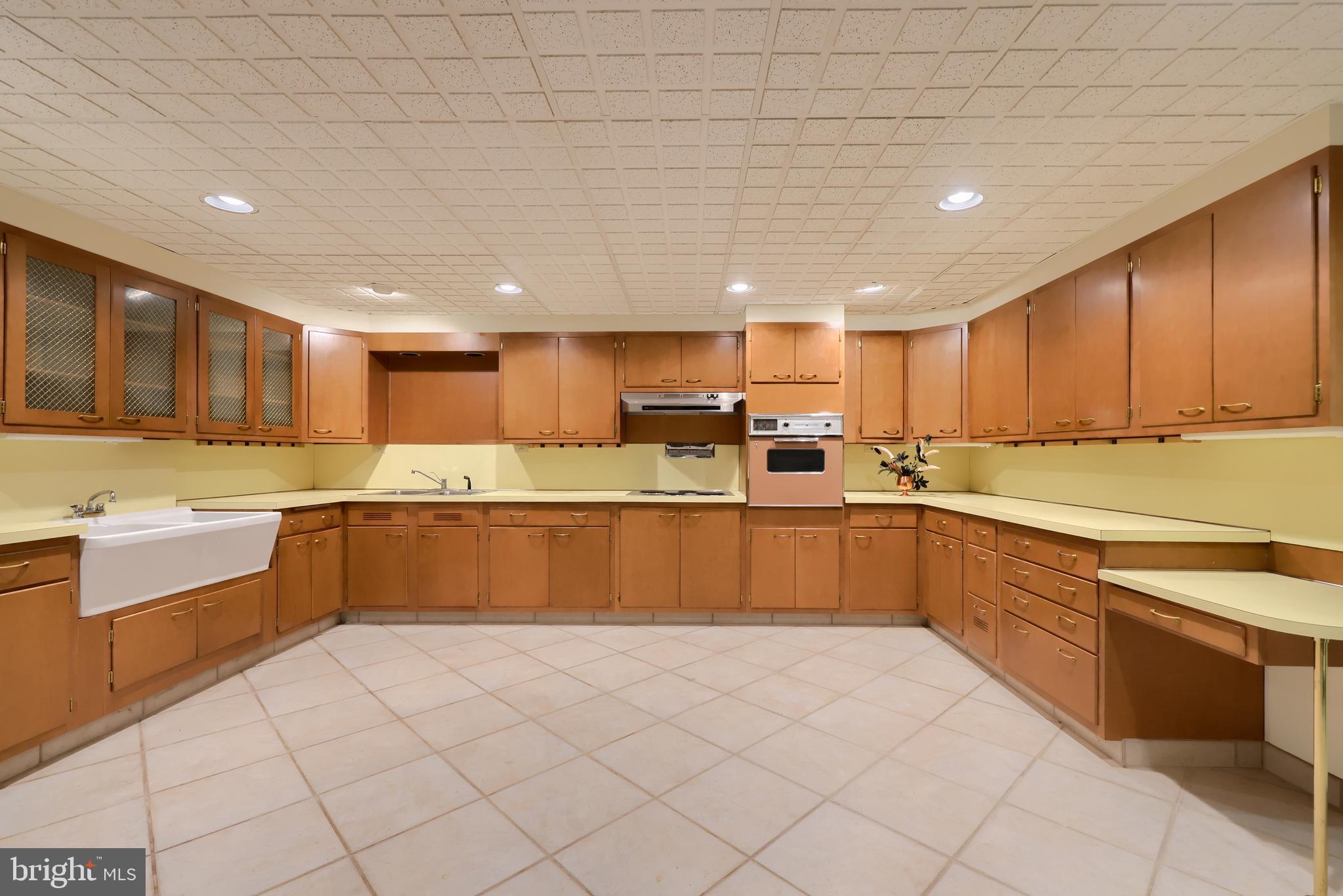 112 Hillside Road Harrisburg, PA 17104 - Photo 29 of 38 Gallery Image 29