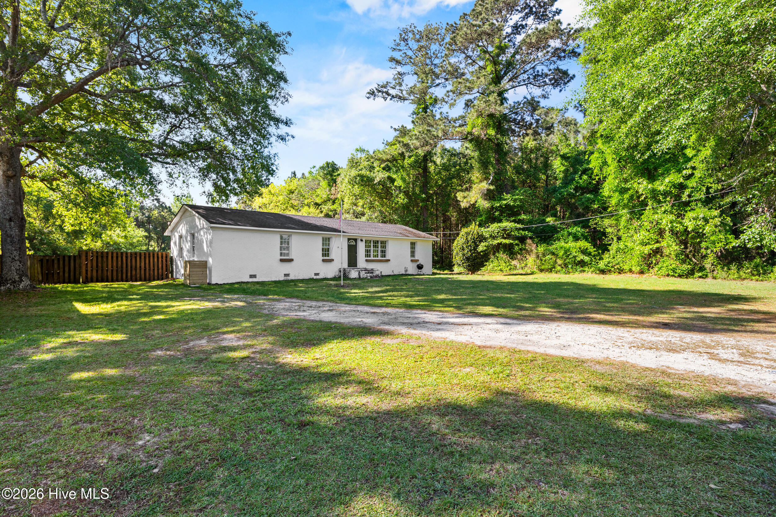 487 Fowler Manning Road Richlands, NC 28574 - Photo 1 of 35 3_front exterior