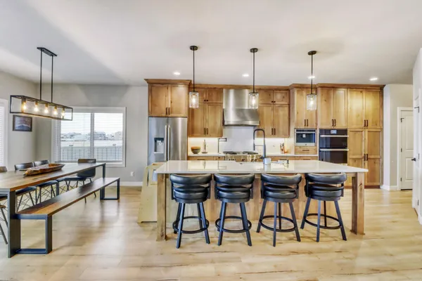 $949,900 | 6969 Golden Vly Parkway South, Fargo, ND 58104