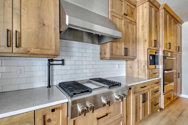 $949,900 | 6969 Golden Vly Parkway South, Fargo, ND 58104