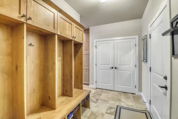 $949,900 | 6969 Golden Vly Parkway South, Fargo, ND 58104