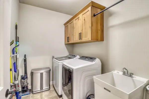 $949,900 | 6969 Golden Vly Parkway South, Fargo, ND 58104