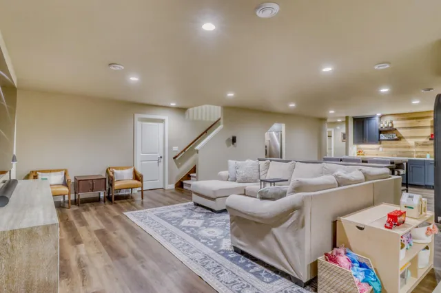 $949,900 | 6969 Golden Vly Parkway South, Fargo, ND 58104