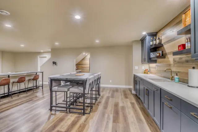 $949,900 | 6969 Golden Vly Parkway South, Fargo, ND 58104