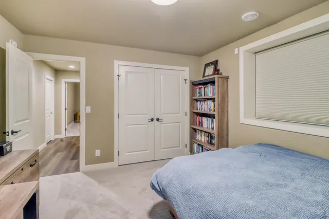 $949,900 | 6969 Golden Vly Parkway South, Fargo, ND 58104