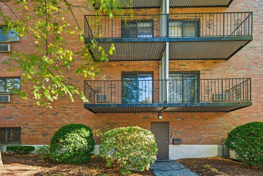 1321 Worcester Road, Unit 109 Framingham, MA 01701 - Photo 18 of 25 Gallery Image 18
