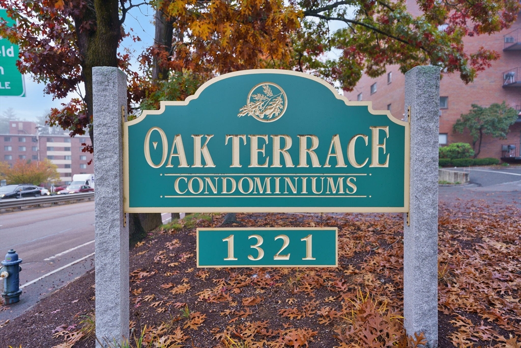 1321 Worcester Road, Unit 109 Framingham, MA 01701 - Photo 2 of 25 Gallery Image 2