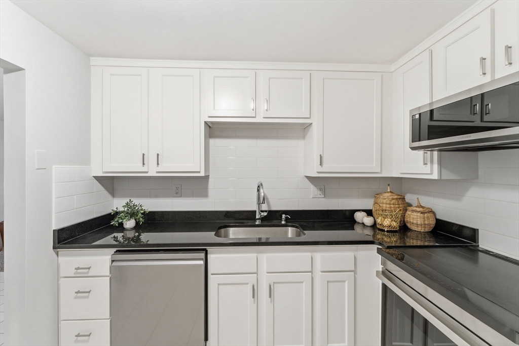 1321 Worcester Road, Unit 109 Framingham, MA 01701 - Photo 8 of 25 Gallery Image 8