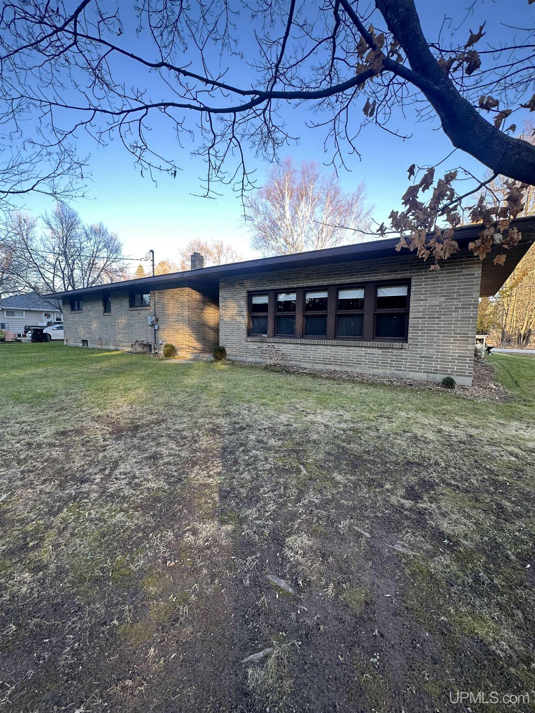 5109 I Road Bark River, MI 49807 - Photo 2 of 36