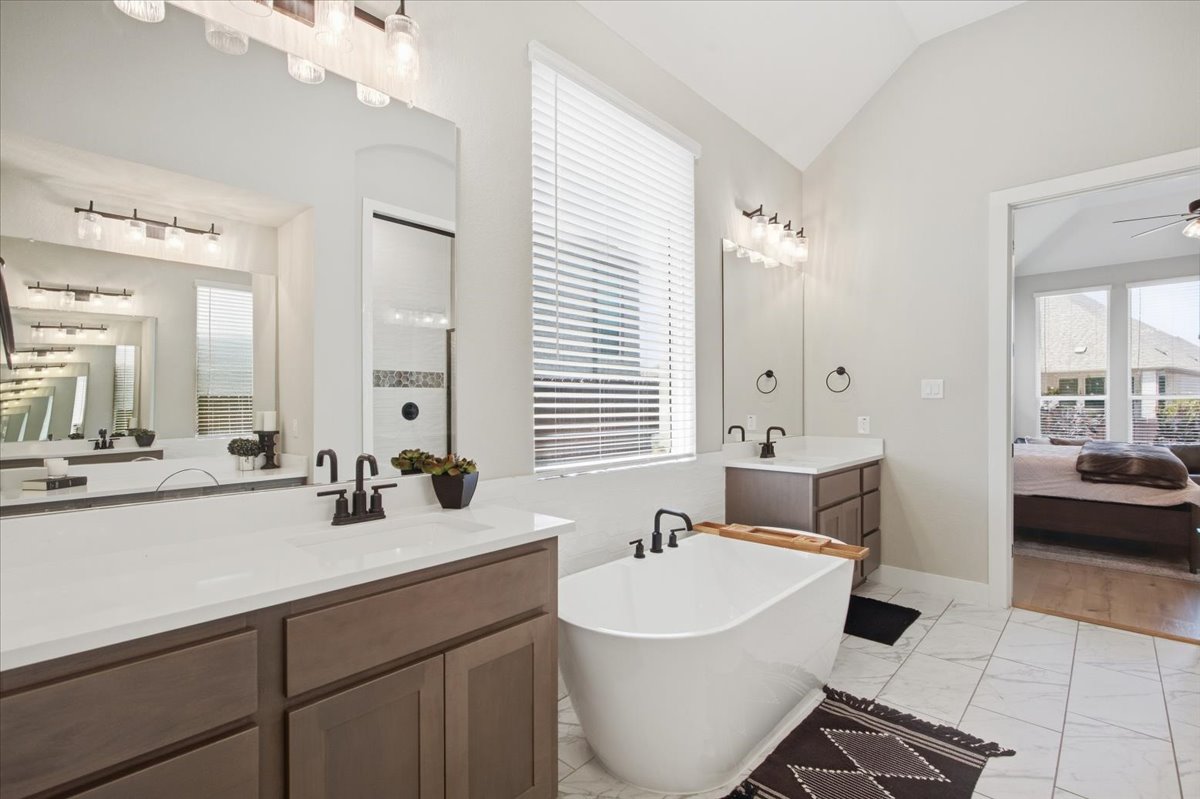 1309 Firebush Road Leander, TX 78641 - Photo 23 of 40 Gallery Image 23