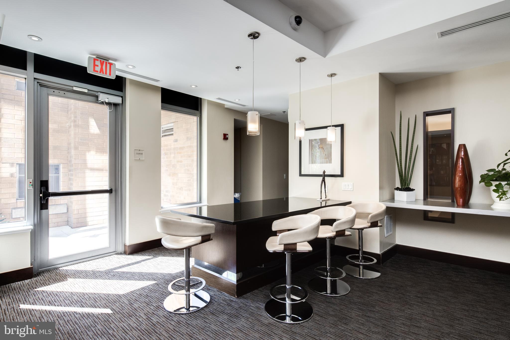 440 L Street Northwest, Unit 512 Washington, DC 20001 - Photo 25 of 30