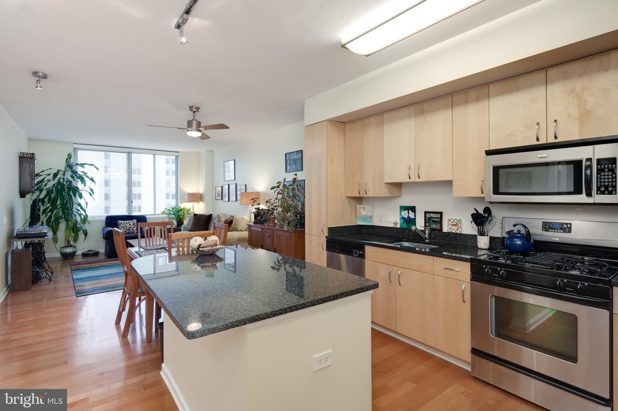 440 L Street Northwest, Unit 512 Washington, DC 20001 - Photo 5 of 30