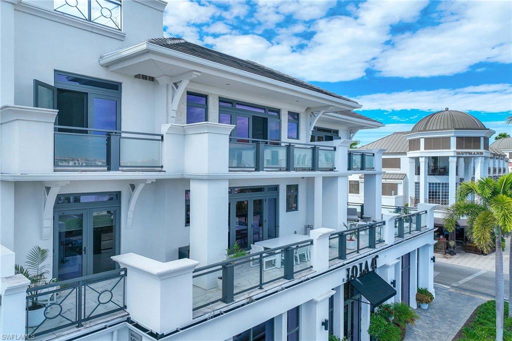 875 6th Avenue South, Unit 203 Naples, FL 34102 - Photo 42 of 49 Rare oversized private lanai—one of only two in the building