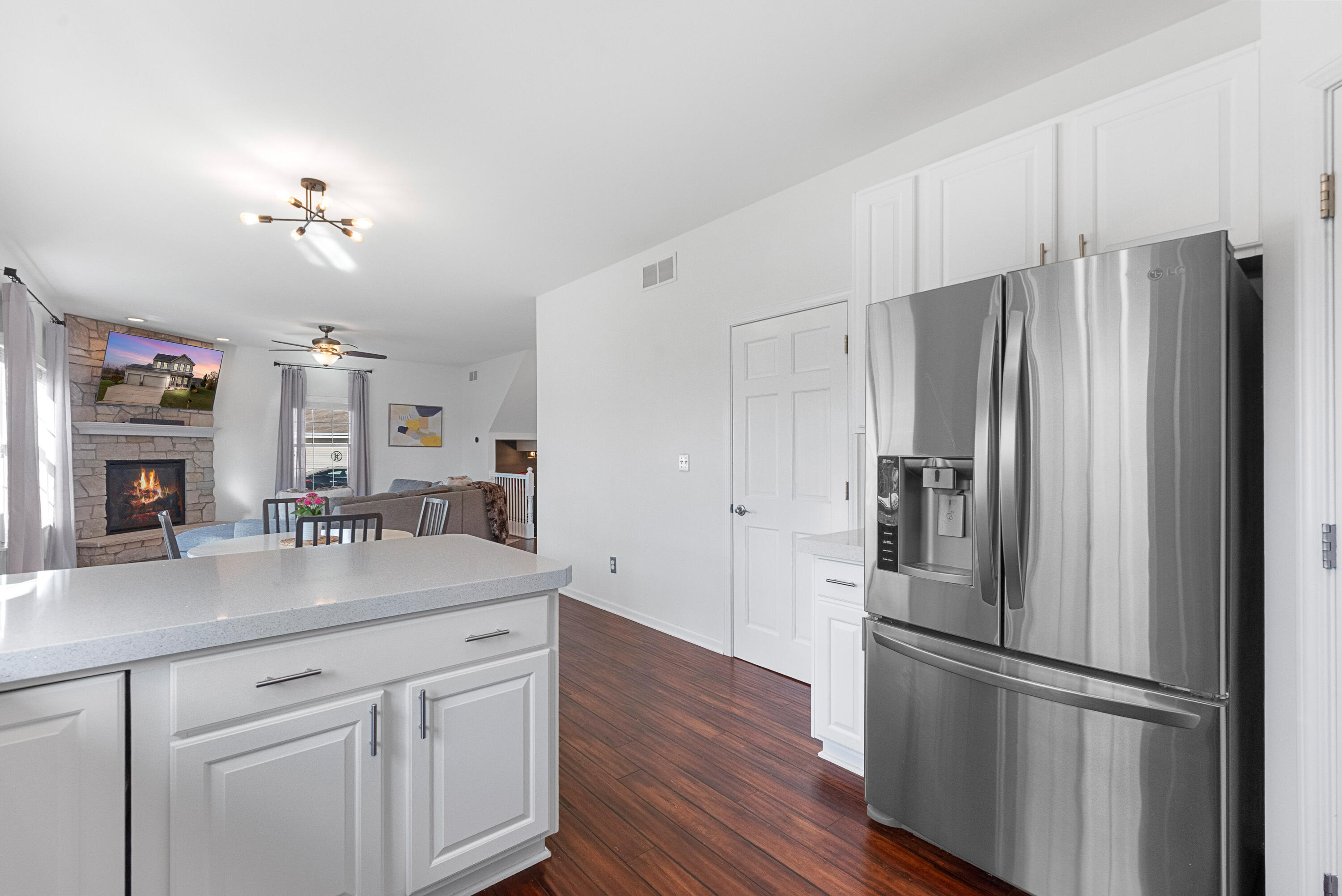 445 Michael Street Belgium, WI 53004 - Photo 17 of 55 Kitchen