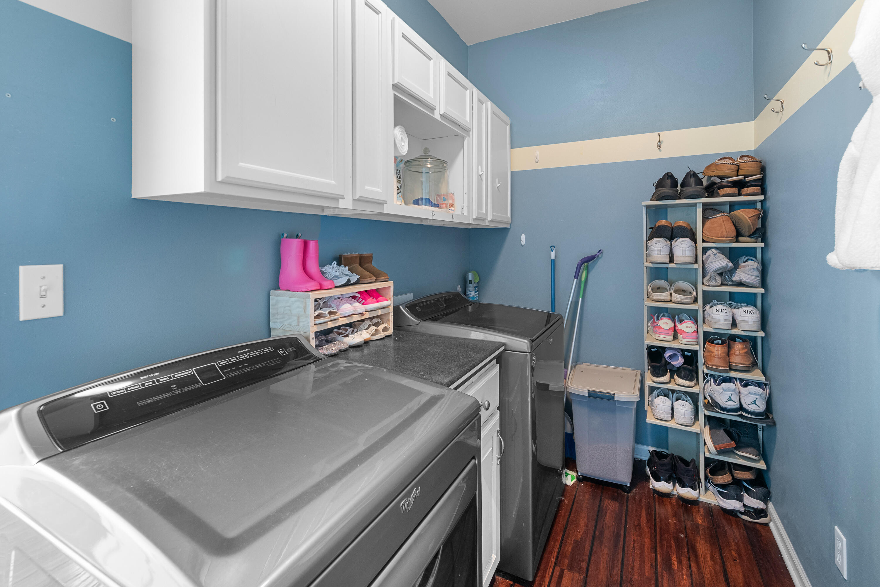 445 Michael Street Belgium, WI 53004 - Photo 19 of 55 Laundry Room