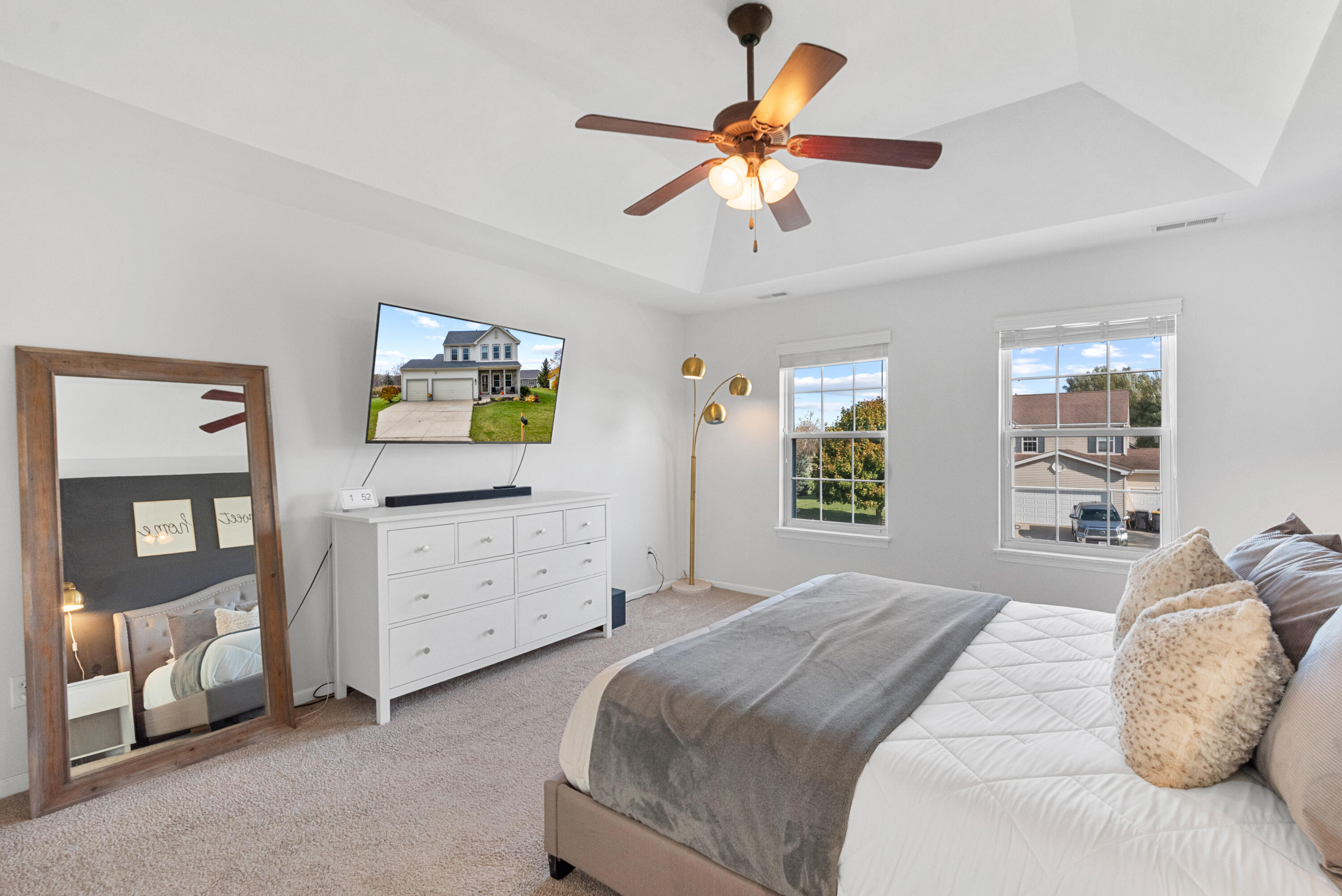 445 Michael Street Belgium, WI 53004 - Photo 22 of 55 Primary Bedroom