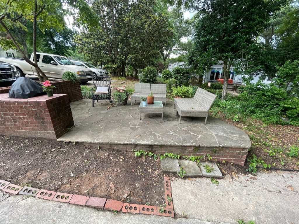 274 Riggs Drive Clemson, SC 29631 - Photo 15 of 19 Front patio/grilling area