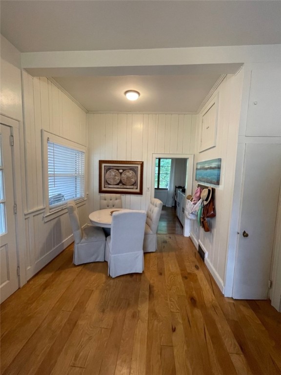 274 Riggs Drive Clemson, SC 29631 - Photo 3 of 19 Breakfast area