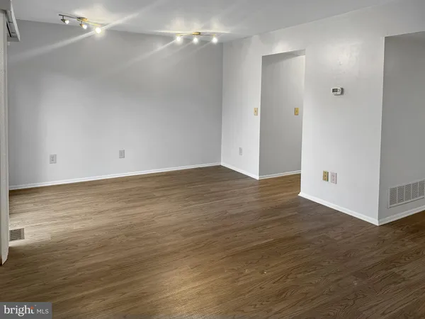 $315,000 | 1 Glyndale Court, Reisterstown, MD 21136