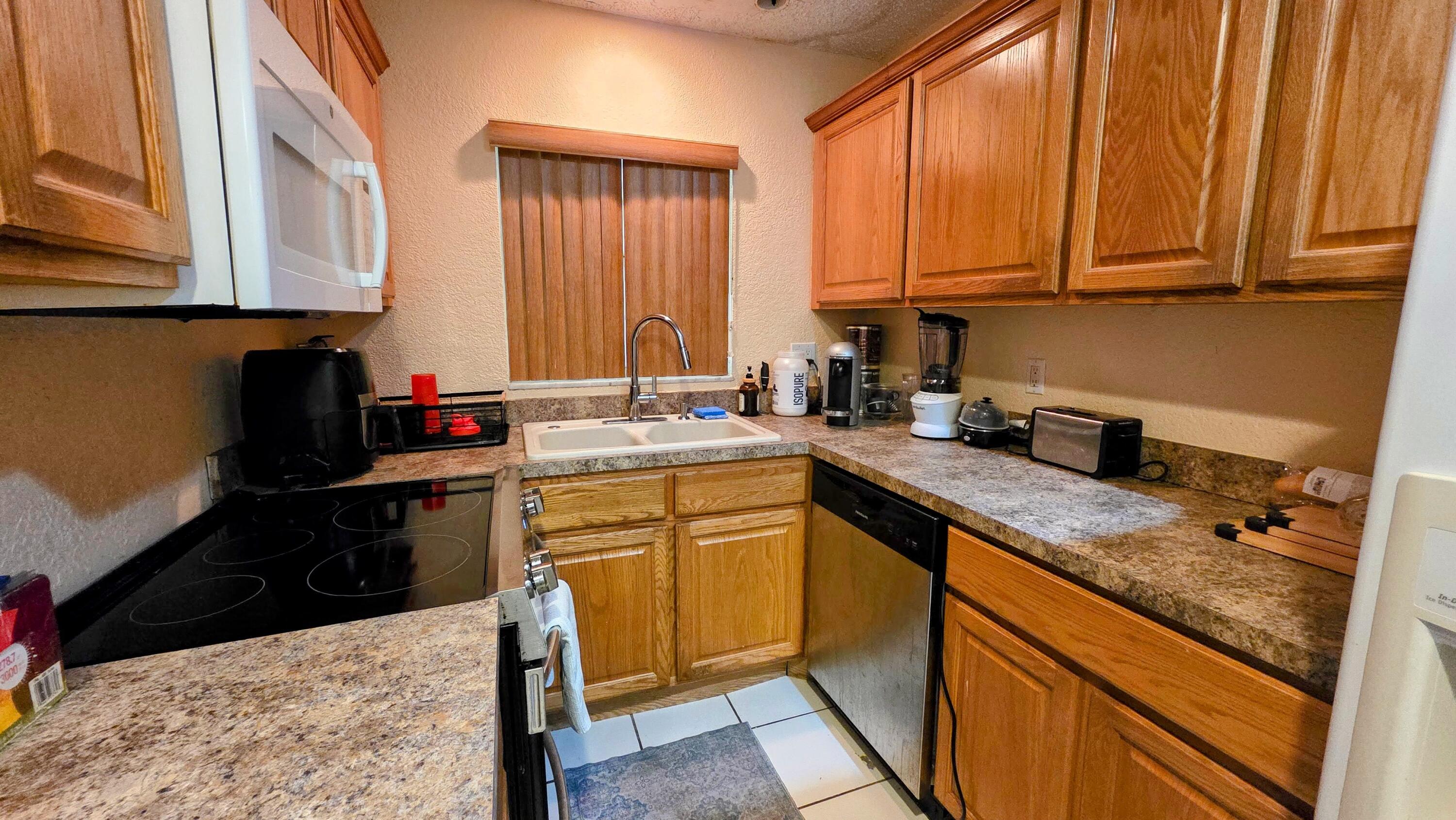 1301 Northwest 12th Avenue, Unit 417A Boca Raton, FL 33486 - Photo 6 of 15 20260607_130757-EDIT