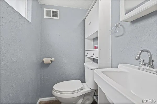 $279,000 | 1963 Maple Lane, Arnold, MO 63010