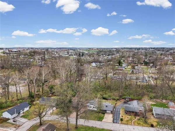 $279,000 | 1963 Maple Lane, Arnold, MO 63010