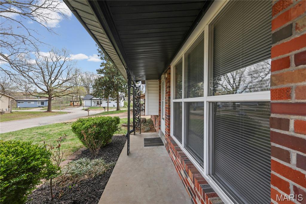 1963 Maple Lane Arnold, MO 63010 - Photo 5 of 61