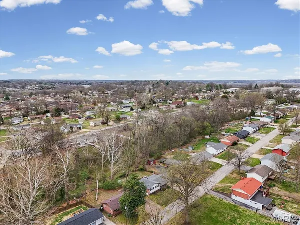 $279,000 | 1963 Maple Lane, Arnold, MO 63010