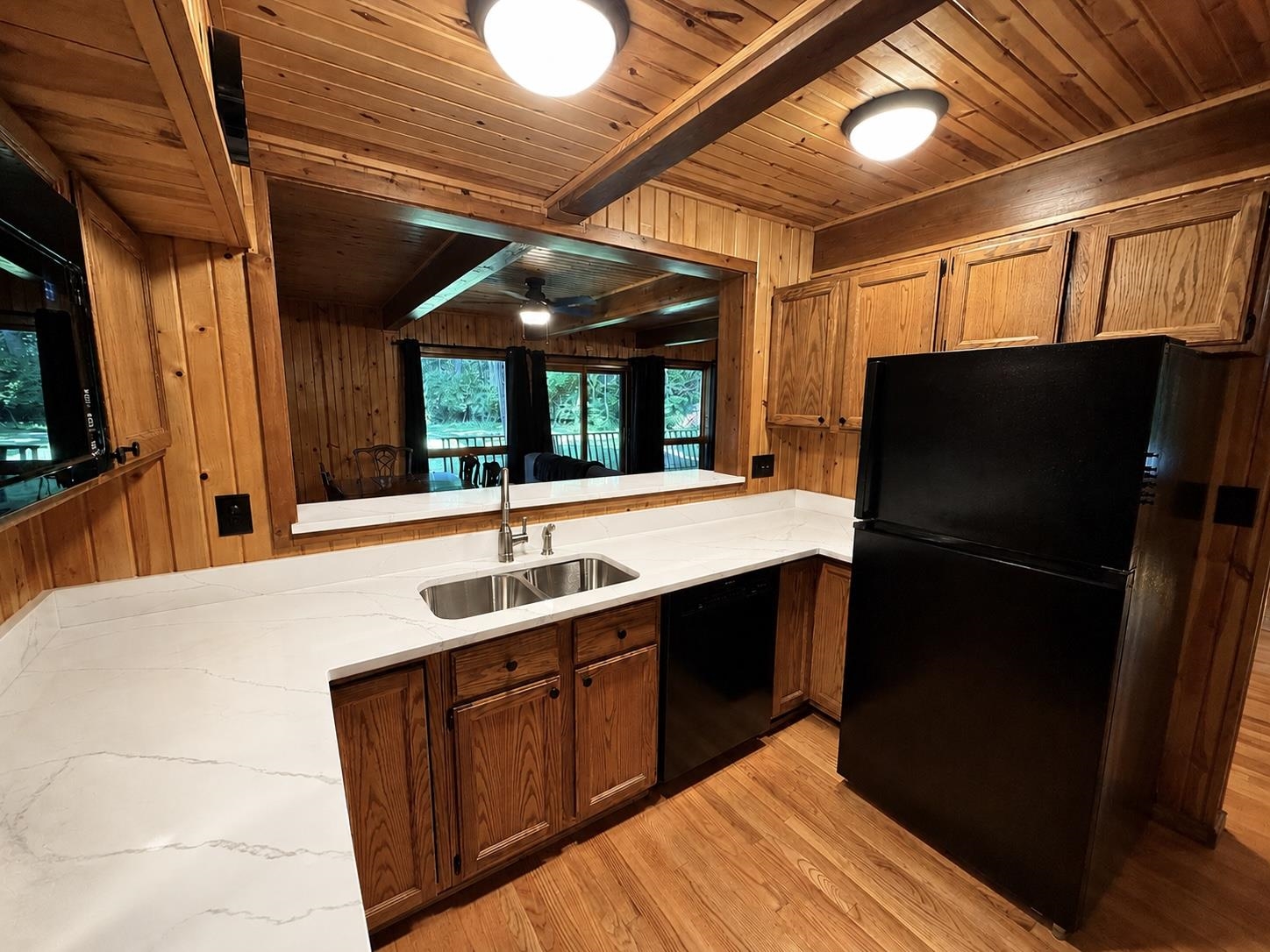 325 Rochester Road Northeast Poplar Grove, IL 61065 - Photo 4 of 39
