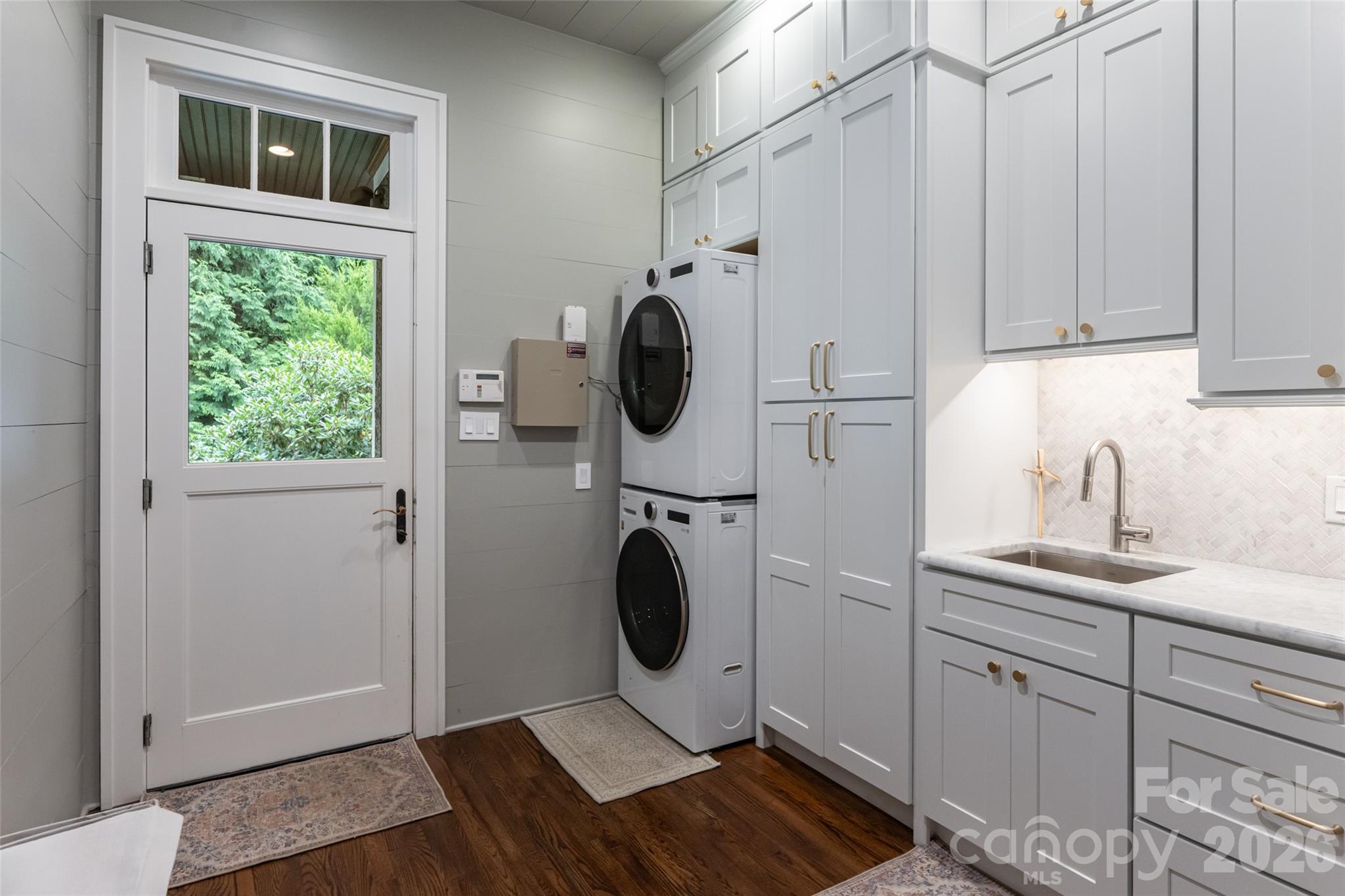 242 Racquet Club Road Asheville, NC 28803 - Photo 21 of 46 Gallery Image 21