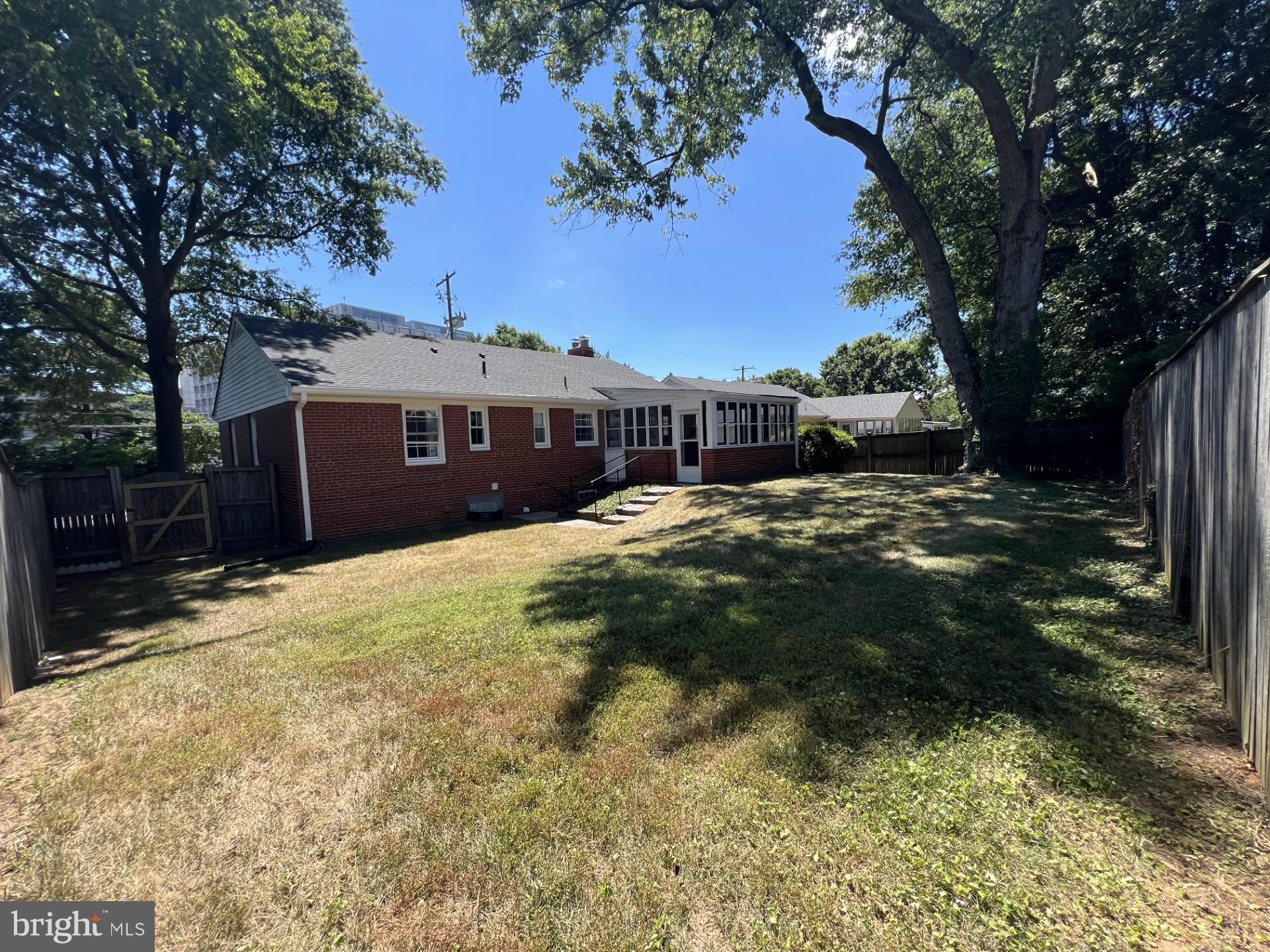 9710 Dameron Drive Silver Spring, MD 20910 - Photo 19 of 20