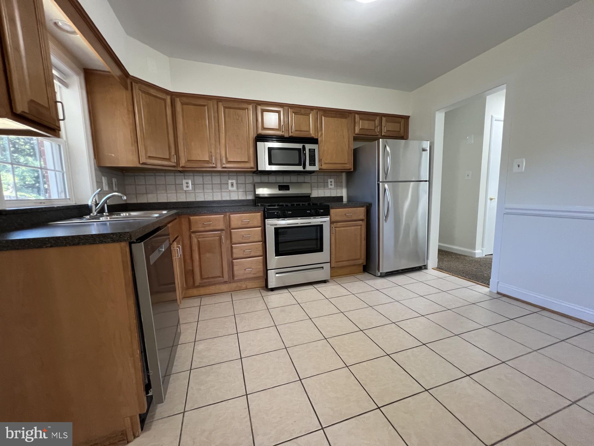 9710 Dameron Drive Silver Spring, MD 20910 - Photo 7 of 20