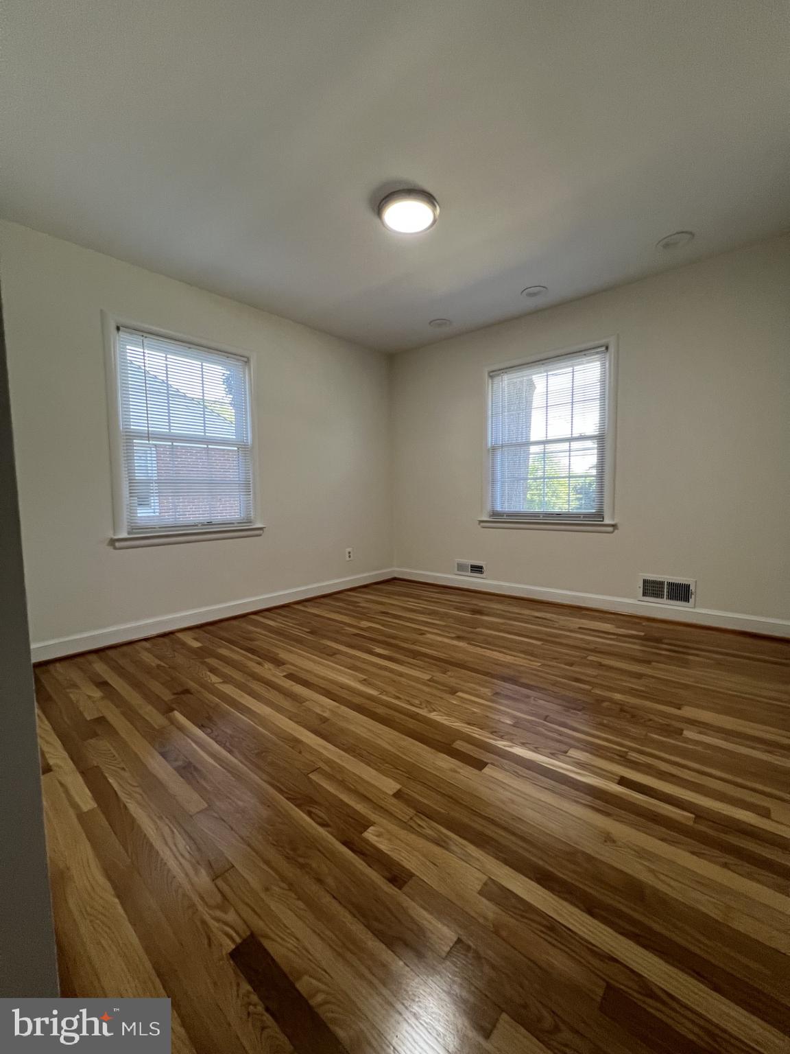 9710 Dameron Drive Silver Spring, MD 20910 - Photo 9 of 20