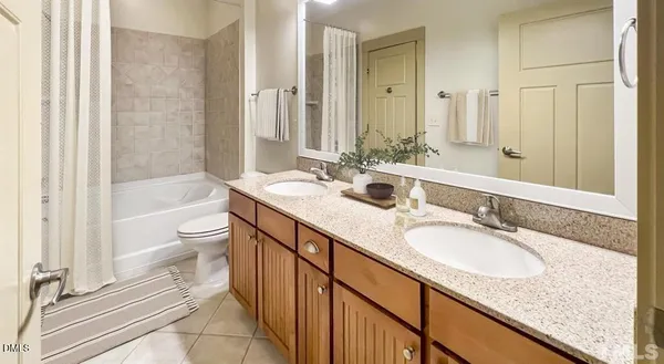 $3,536 | 300 Cosgrove Avenue, Unit C4, Chapel Hill, NC 27514