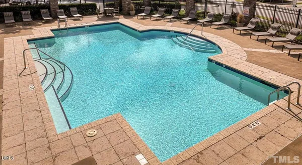 $3,536 | 300 Cosgrove Avenue, Unit C4, Chapel Hill, NC 27514