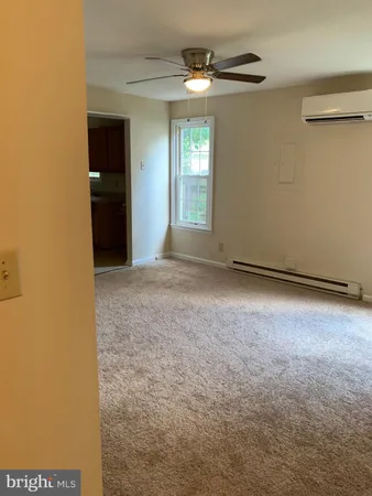 $1,350 | 1605 Charles Street, Fredericksburg, VA 22401