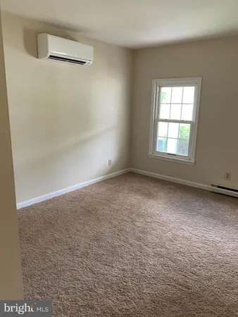 $1,350 | 1605 Charles Street, Fredericksburg, VA 22401