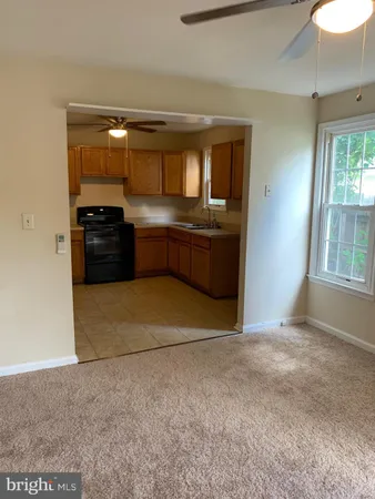 $1,350 | 1605 Charles Street, Fredericksburg, VA 22401