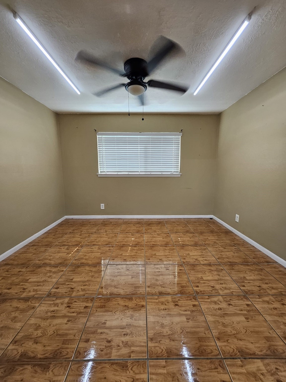 9415 Spellman Road Houston, TX 77031 - Photo 11 of 26 a view of empty room